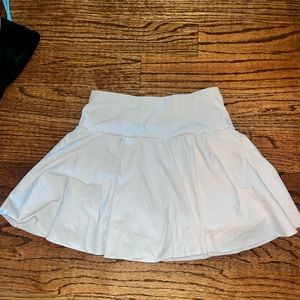 HALARA TENNIS SKIRT